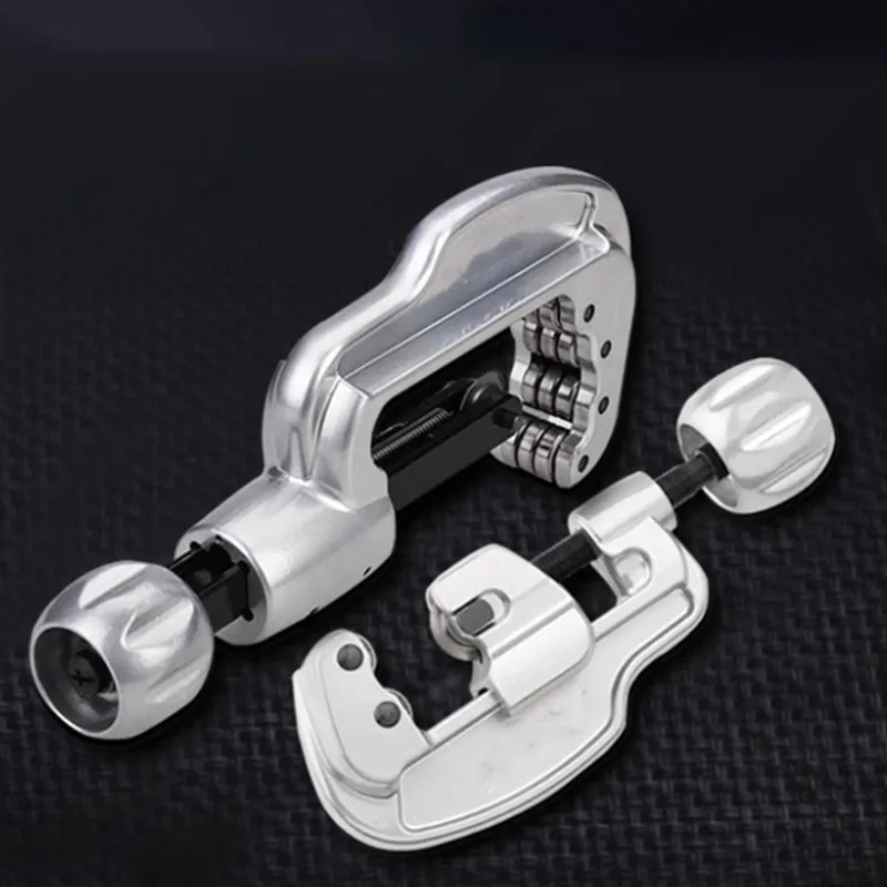 Coupe-tuyau en acier inoxydabl - Pipe Cutter Ratchet avis et prix